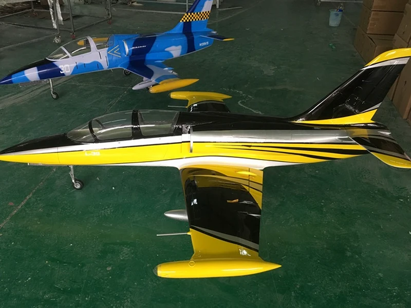 Aero L-39 — 2.6 m photo 19
